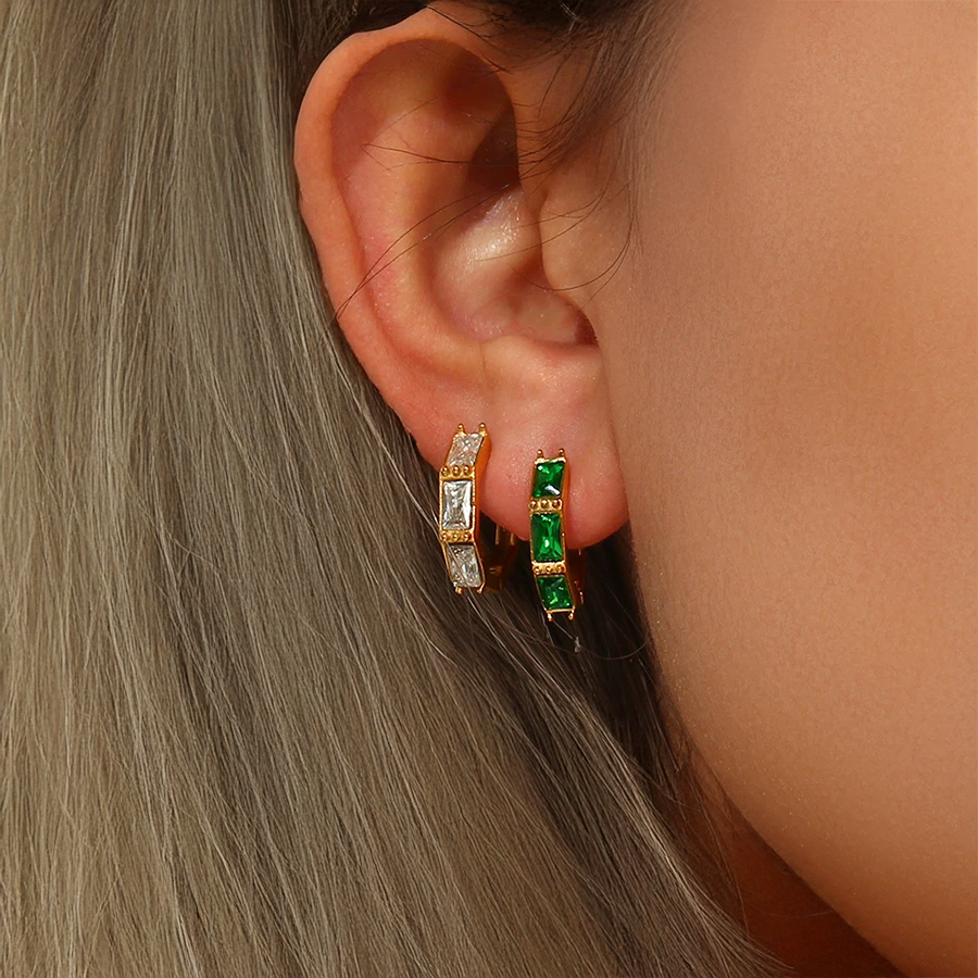 Bamboo Cubic Sparkling Stone Small Huggies Hoop Earring