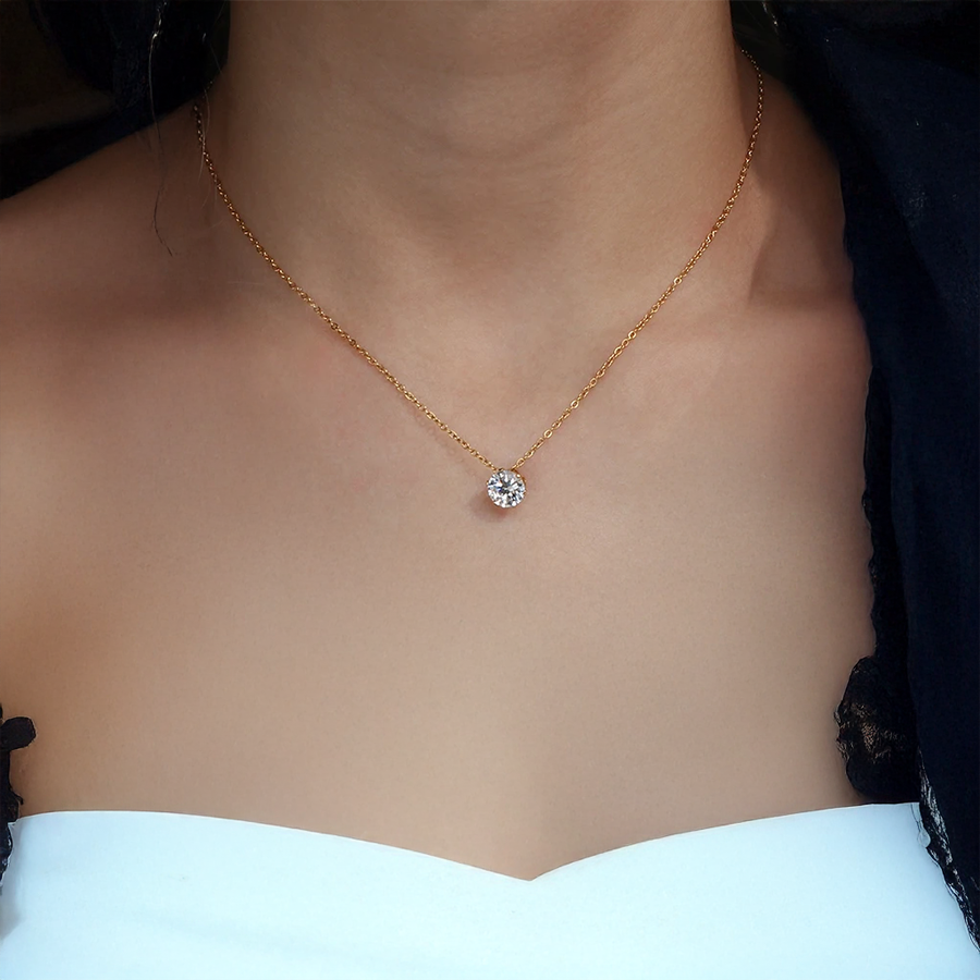 Necklace With Sparkling Zircon Crown Pendant