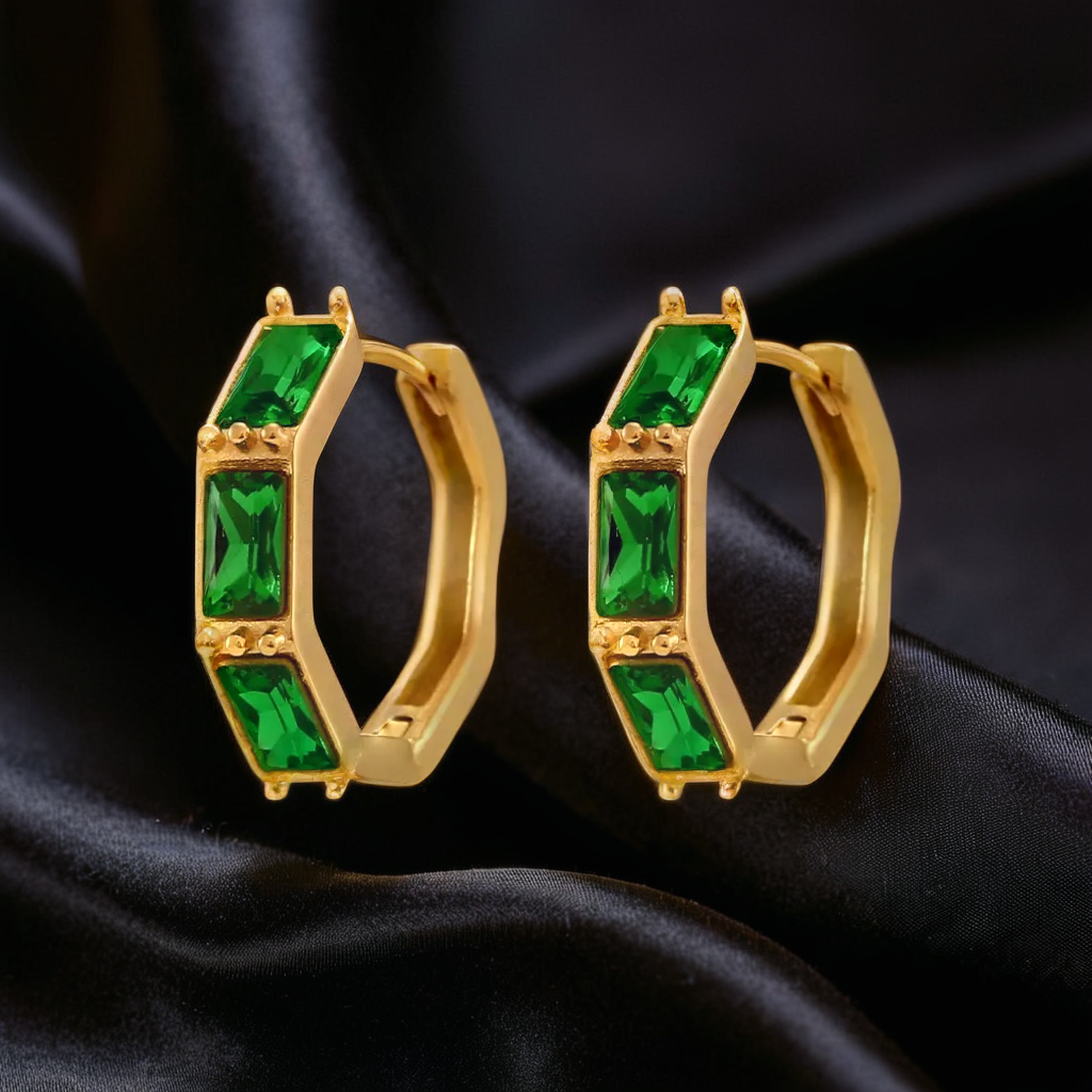 Bamboo Cubic Sparkling Stone Small Huggies Hoop Earring