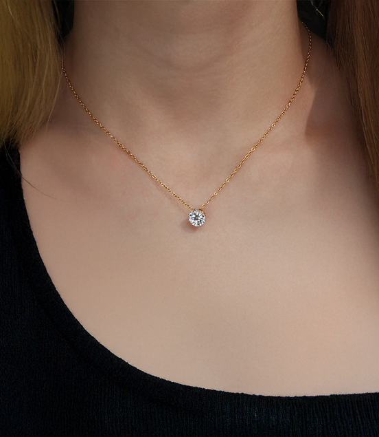 Necklace With Sparkling Zircon Crown Pendant