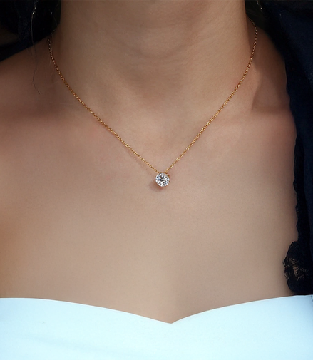 Necklace With Sparkling Zircon Crown Pendant