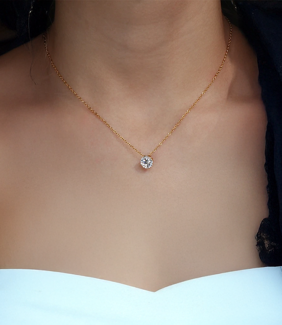 Necklace With Sparkling Zircon Crown Pendant