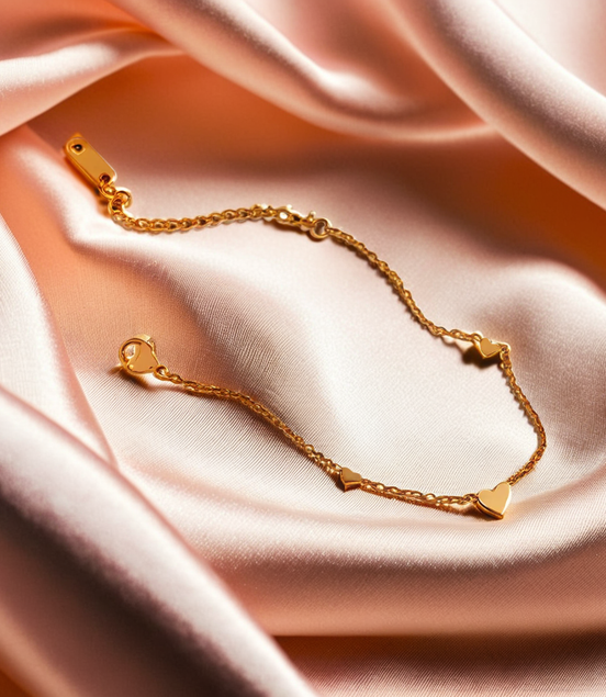 Small Dainty Mini Heart Chain Bracelet