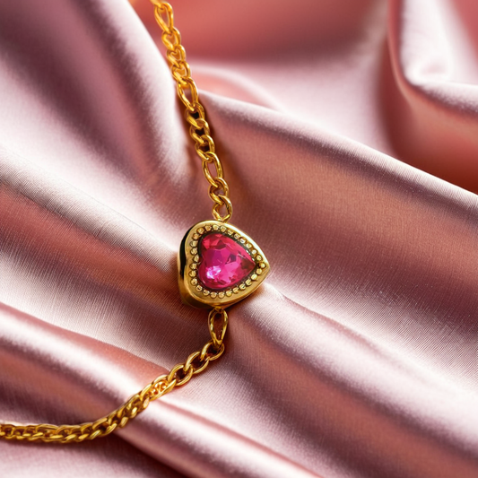 Lovely Heart Shaped Pendant With Red Zircon Charm Figaro Chain Bracelet Gold Plated