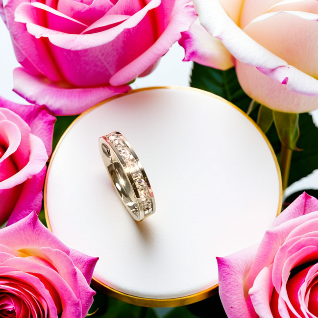 Luxury Pavé Crystal Titanium Steel Ring