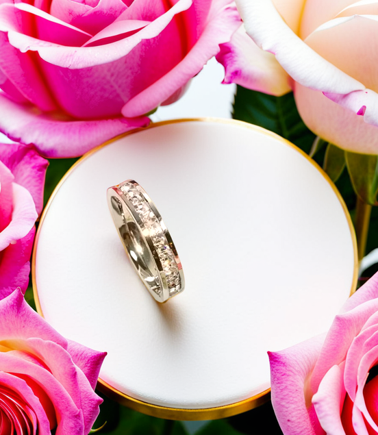Luxury Pavé Crystal Titanium Steel Ring