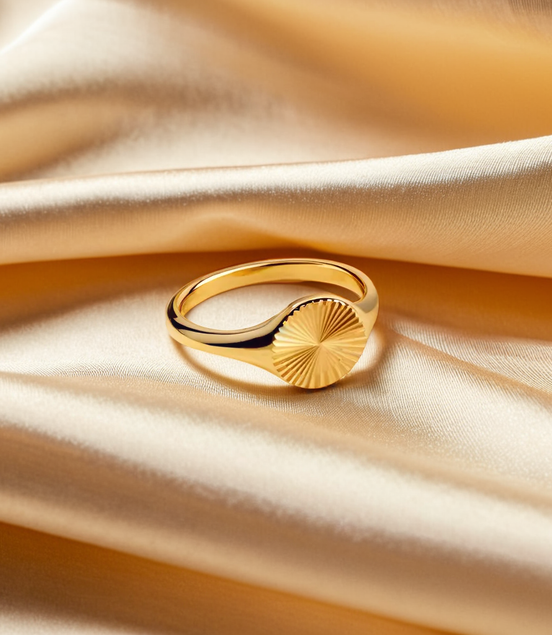 Minimalist Dainty Circle Wave Signet Chunky Dome Ring