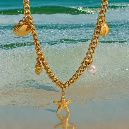 Aquatic Neckace With Starfish Shells Pendants
